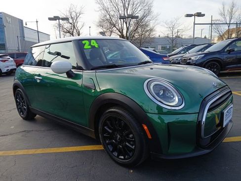 Used 2024 MINI Cooper 2-Door Hardtop image 2
