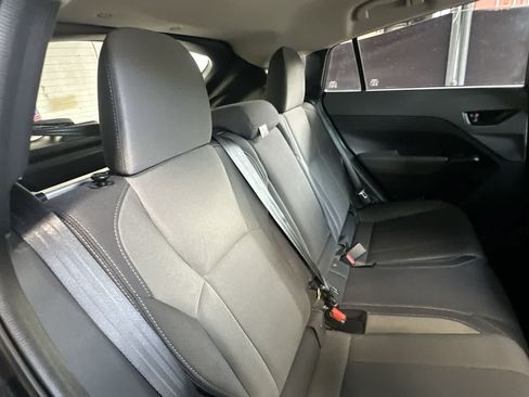 Used 2025 Subaru Crosstrek 2.5i Premium AWD/4WD image 26