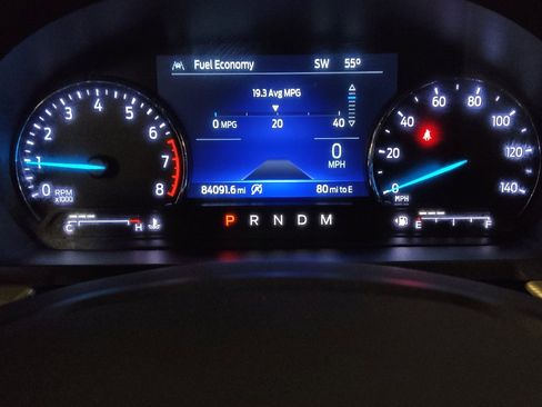 Used 2020 Ford Explorer XLT w/ Comfort Package AWD/4WD image 23