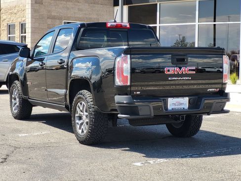 Used 2022 GMC Canyon AT4 w/ Trailering Package AWD/4WD image 5