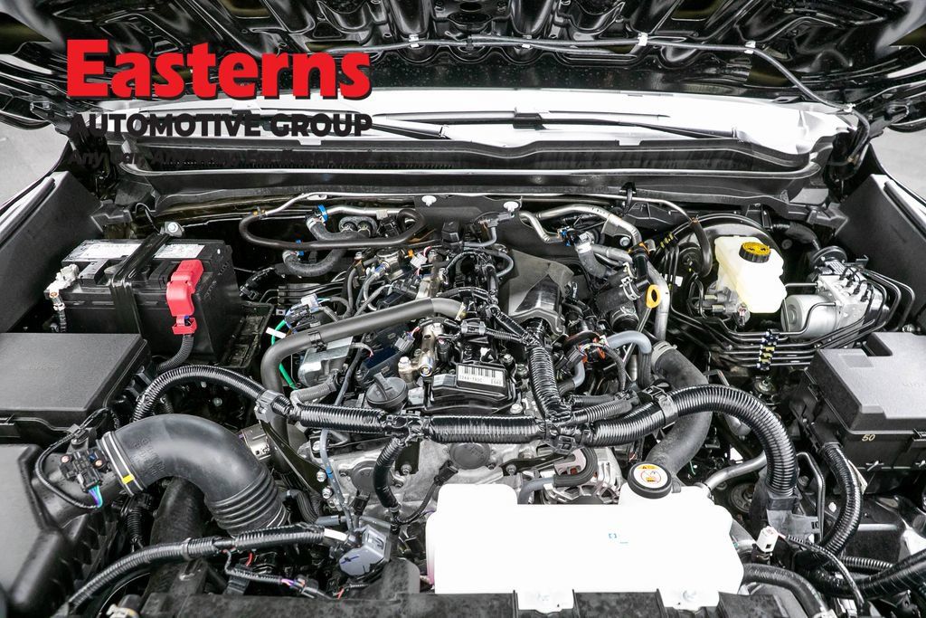Used 2026 Toyota Tacoma SR5 AWD/4WD image 7