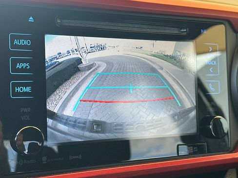 Certified 2018 Toyota Tacoma TRD Sport w/ Technology Package image 22