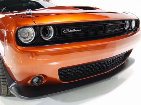 Used 2020 Dodge Challenger R/T Scat Pack w/ Driver Convenience Group image 27