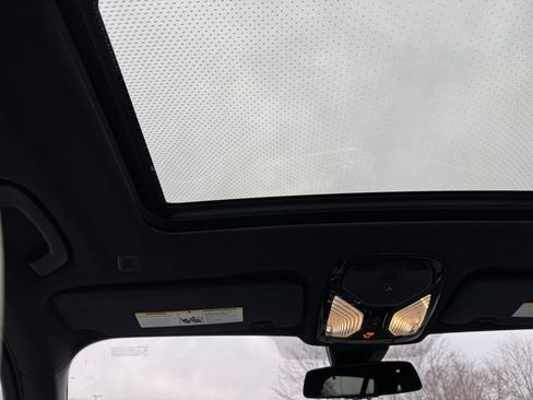 Certified 2023 BMW X5 M50i w/ Executive Package image 17