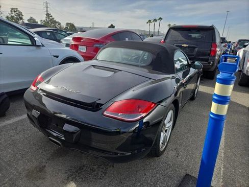 Used 2010 Porsche Boxster image 8