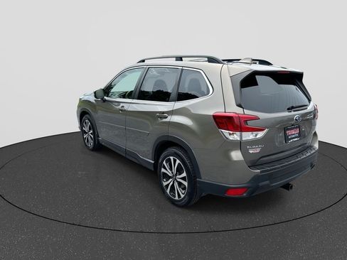 Used 2020 Subaru Forester Limited AWD/4WD image 6