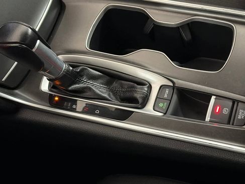 Used 2019 Honda Accord Sport image 20