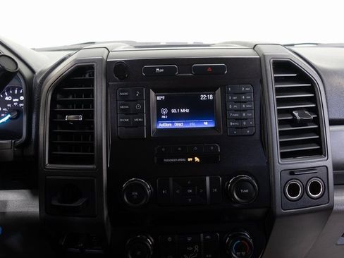 Used 2019 Ford F350 XL w/ Power Equipment Group image 28