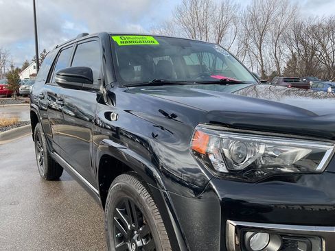 Used 2019 Toyota 4Runner Limited image 11