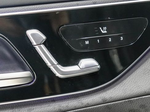 Certified 2024 Mercedes-Benz GLC 300 image 20