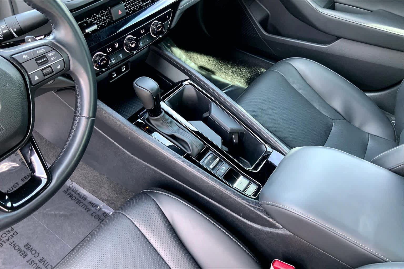 Used 2024 Honda Accord Sport image 16
