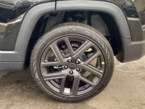 New 2026 Jeep Compass Latitude image 17