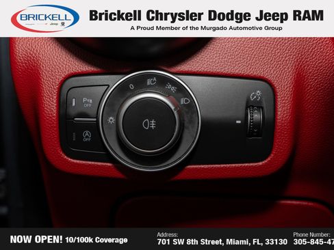 Used 2018 Alfa Romeo Stelvio Ti Sport image 30