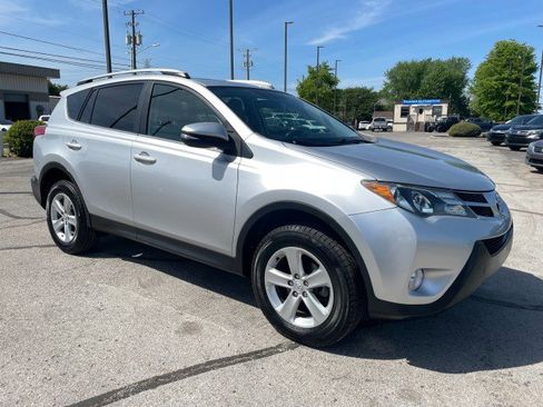 Used 2013 Toyota RAV4 XLE image 43