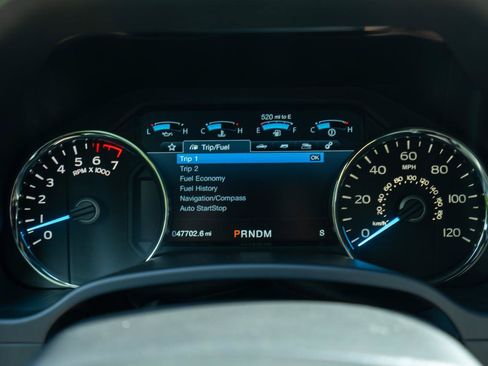 Used 2020 Ford F150 Lariat w/ Equipment Group 502A Luxury AWD/4WD image 29