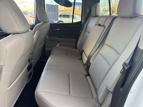 Used 2023 Honda Ridgeline RTL-E image 10