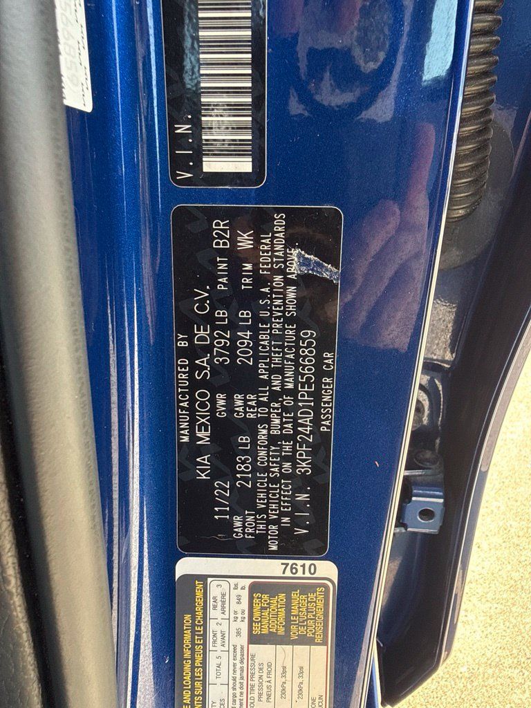 Used 2023 Kia Forte LXS w/ LXS Technology Package FWD image 24