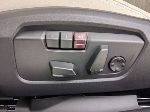 New 2026 MINI Cooper 2-Door Hardtop FWD image 13