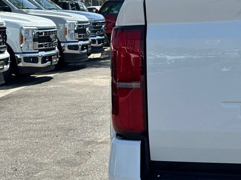 Used 2024 Toyota Tacoma SR5 RWD image 17
