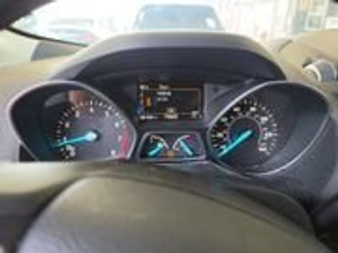 Used 2018 Ford Escape Titanium w/ Ford Safe & Smart Package AWD/4WD image 6