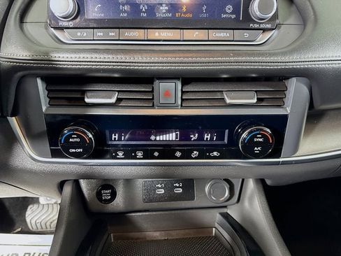 Certified 2024 Nissan Rogue SV image 13