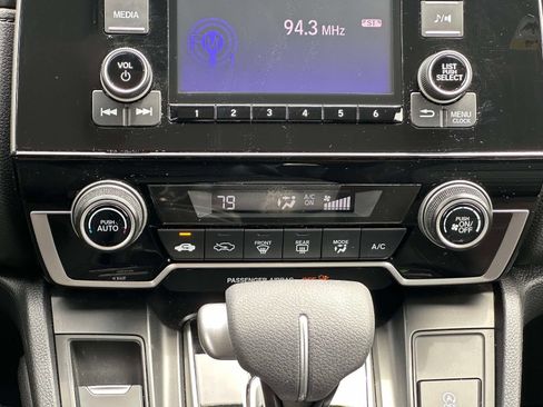 Used 2021 Honda CR-V LX image 18