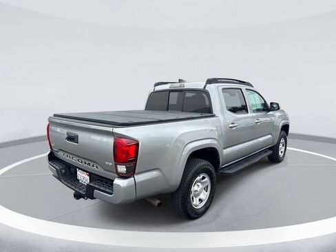 Used 2022 Toyota Tacoma SR AWD/4WD image 5