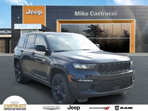 New 2025 Jeep Grand Cherokee Limited w/ Black Appearance Package image 1