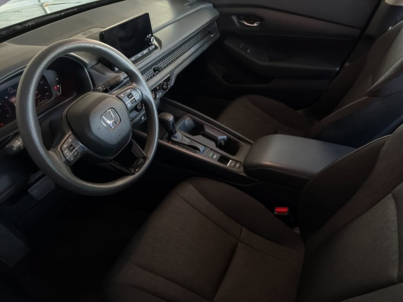 Used 2025 Honda Accord LX image 11