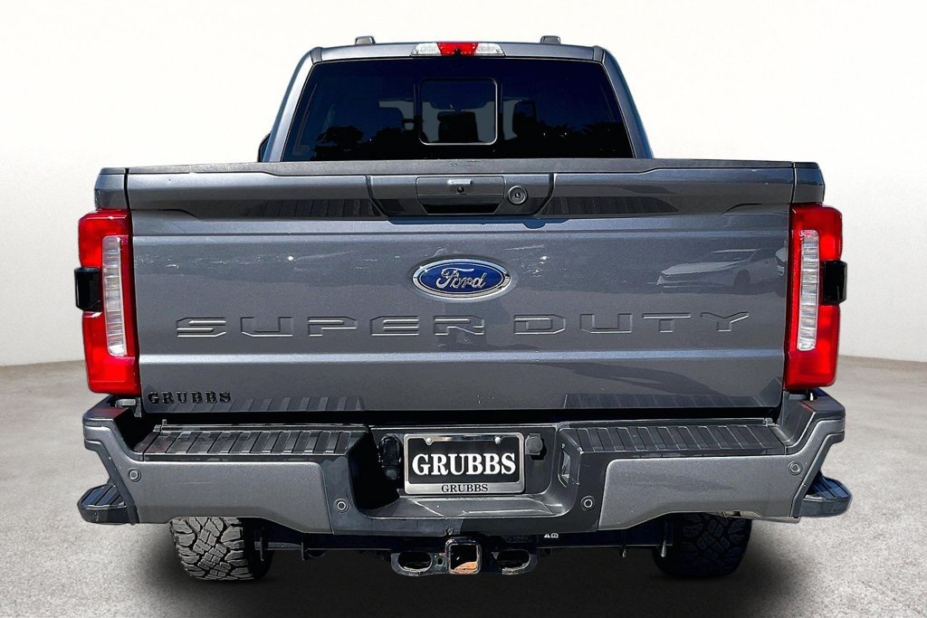 Used 2023 Ford F250 Lariat w/ Lariat Ultimate Package AWD/4WD image 5