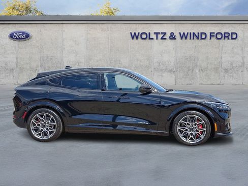 Certified 2024 Ford Mustang Mach-E GT image 7