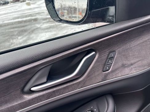 Used 2022 Jeep Grand Cherokee L Limited image 44