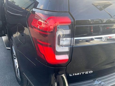 Certified 2023 Ford Expedition Limited image 31