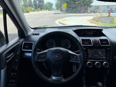 Used 2016 Subaru Forester 2.5i Limited AWD/4WD image 24