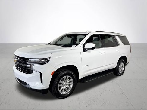 Used 2024 Chevrolet Tahoe LT image 2