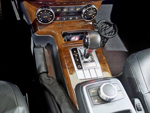 Used 2013 Mercedes-Benz G 550 image 25