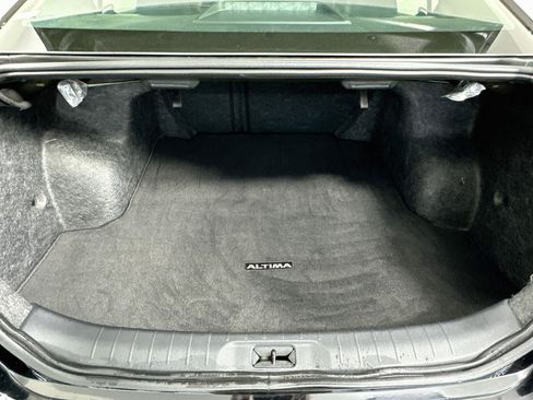 Used 2023 Nissan Altima 2.5 SR FWD image 29