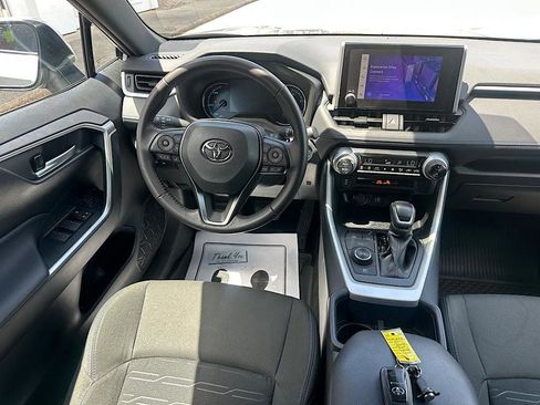 Certified 2025 Toyota RAV4 SE AWD/4WD image 20
