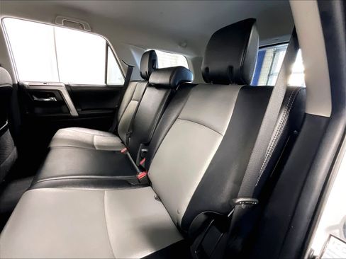 Used 2024 Toyota 4Runner SR5 Premium image 15