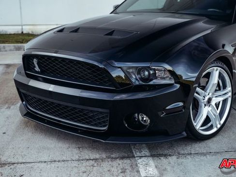 Used 2010 Ford Mustang Shelby GT500 image 21