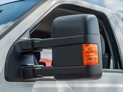 Used 2015 Ford F250 XLT image 10