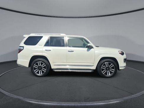 Used 2019 Toyota 4Runner Limited AWD/4WD image 9
