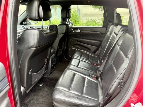 Used 2015 Jeep Grand Cherokee High Altitude AWD/4WD image 10