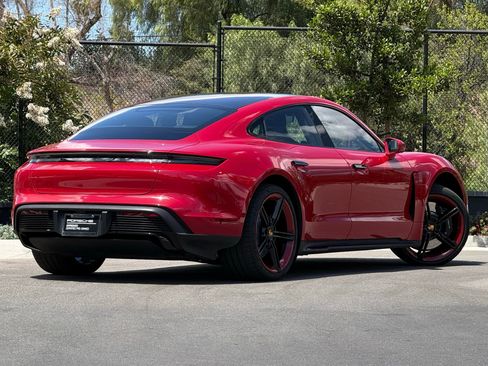 Certified 2024 Porsche Taycan GTS image 7