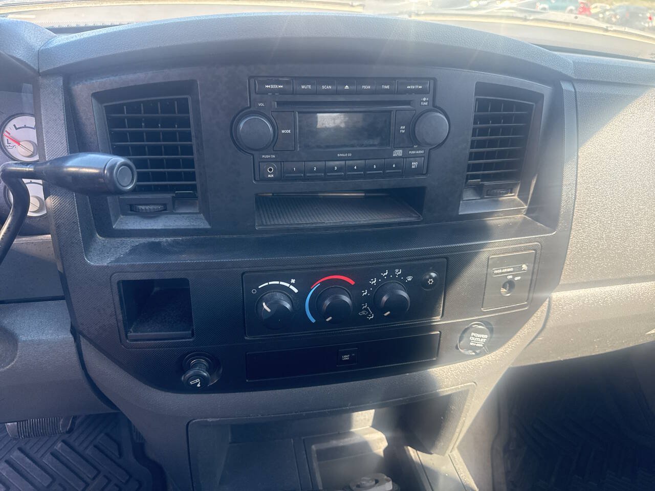 Used 2009 Dodge Ram 2500 Truck ST w/ Snow Chief Group AWD/4WD image 26