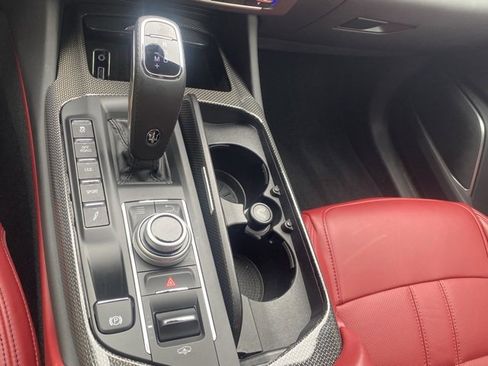 Used 2019 Maserati Levante GTS image 33