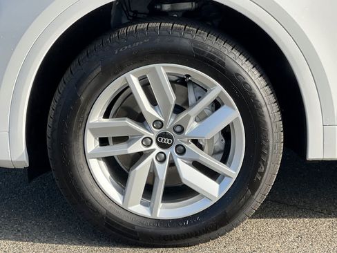 Used 2023 Audi Q5 2.0T Premium AWD/4WD image 31