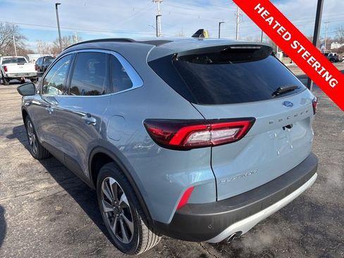 Used 2024 Ford Escape Platinum image 3