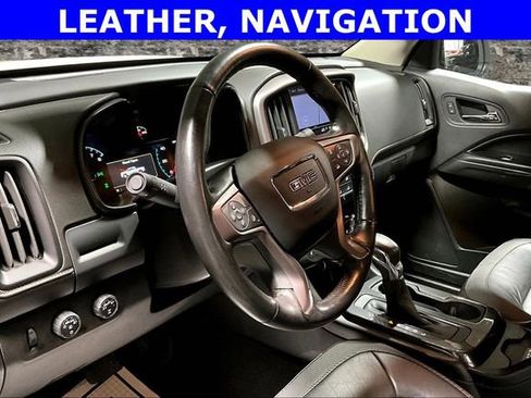 Used 2022 GMC Canyon AT4 w/ Trailering Package image 17