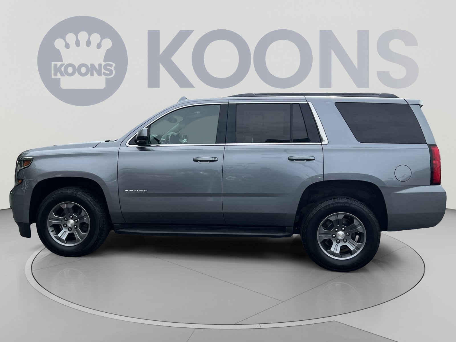 Used 2019 Chevrolet Tahoe LS w/ Enhanced Driver Alert Package AWD/4WD image 5